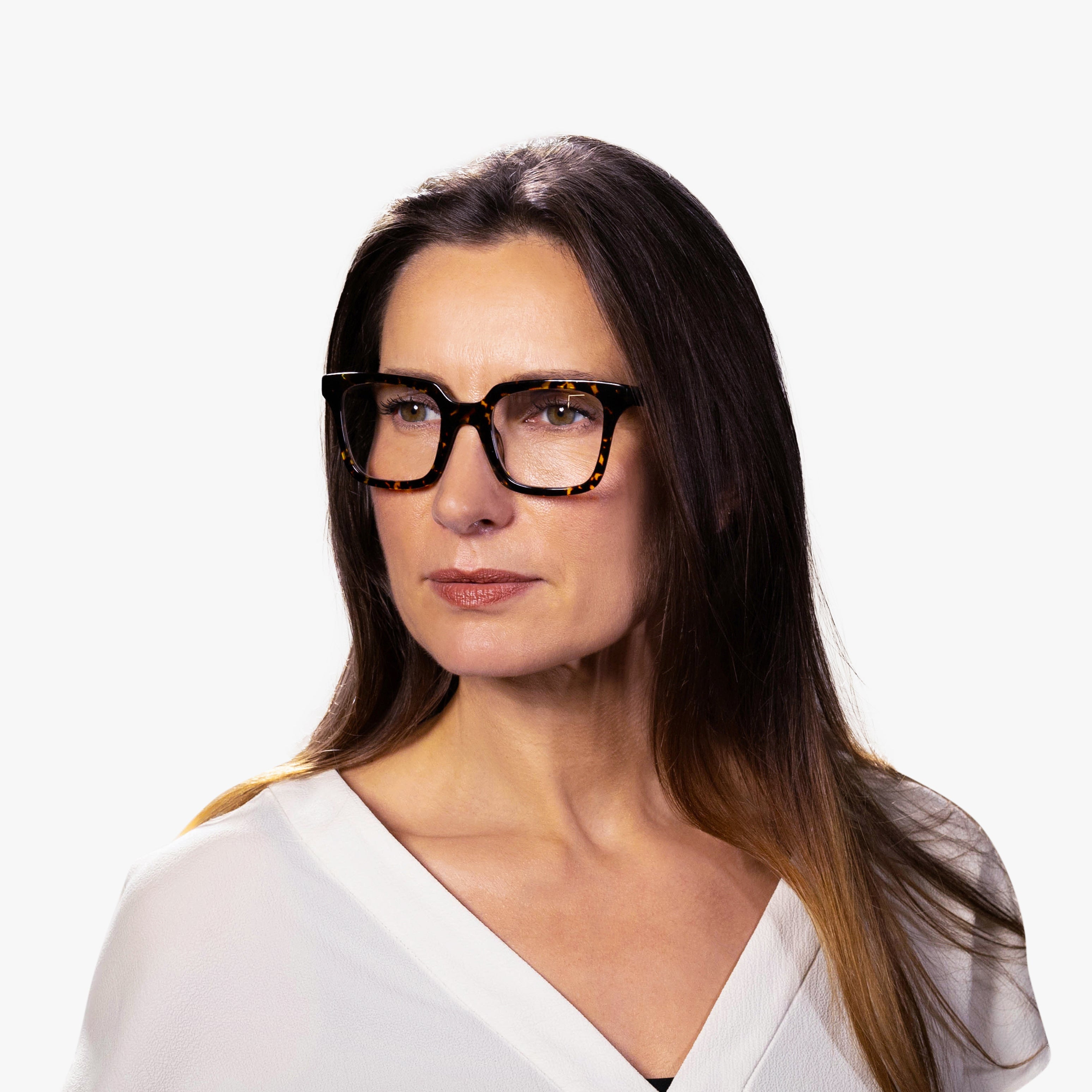 Luxreaders stylish Women's Tisvilde Dark Turtle Reading glasses. Made from Bio-acetate in a Square shape.