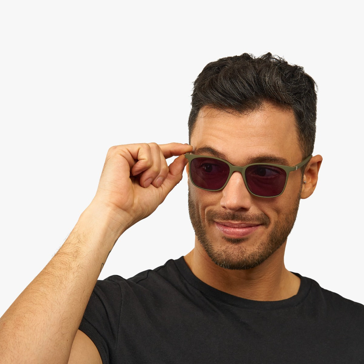 Person wearing Men's Fyn Dark Army sunglasses